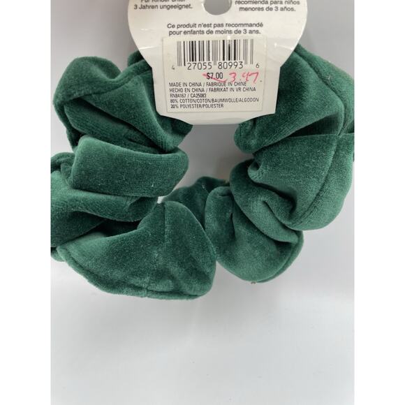 Vintage Disney 90s Pocahontas Scrunchie Hair Tie - NEW With Tags - Picture 6 of 6